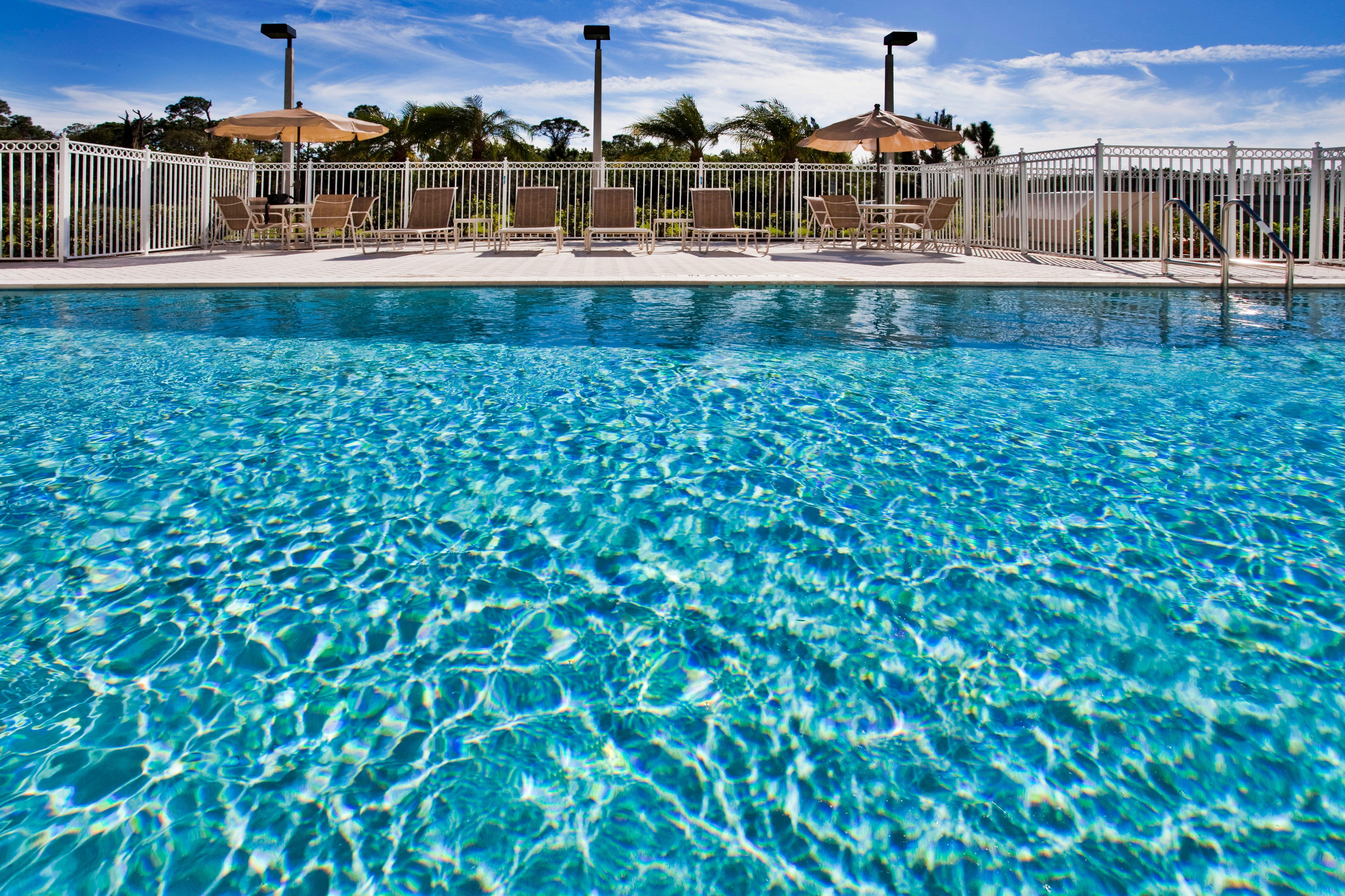 Holiday Inn Express Hotel & Suites Fort Pierce West By Ihg Eksteriør bilde