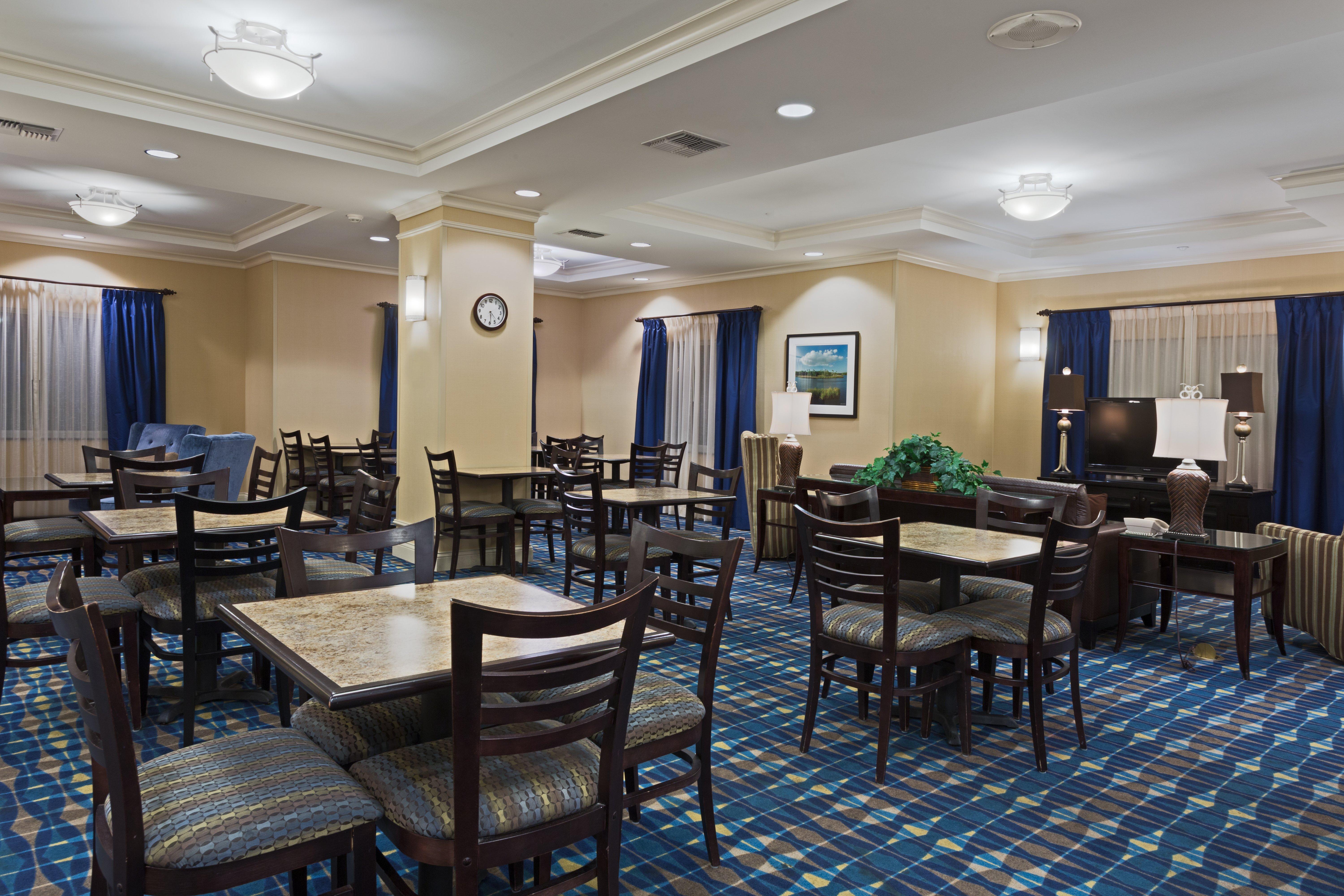 Holiday Inn Express Hotel & Suites Fort Pierce West By Ihg Eksteriør bilde