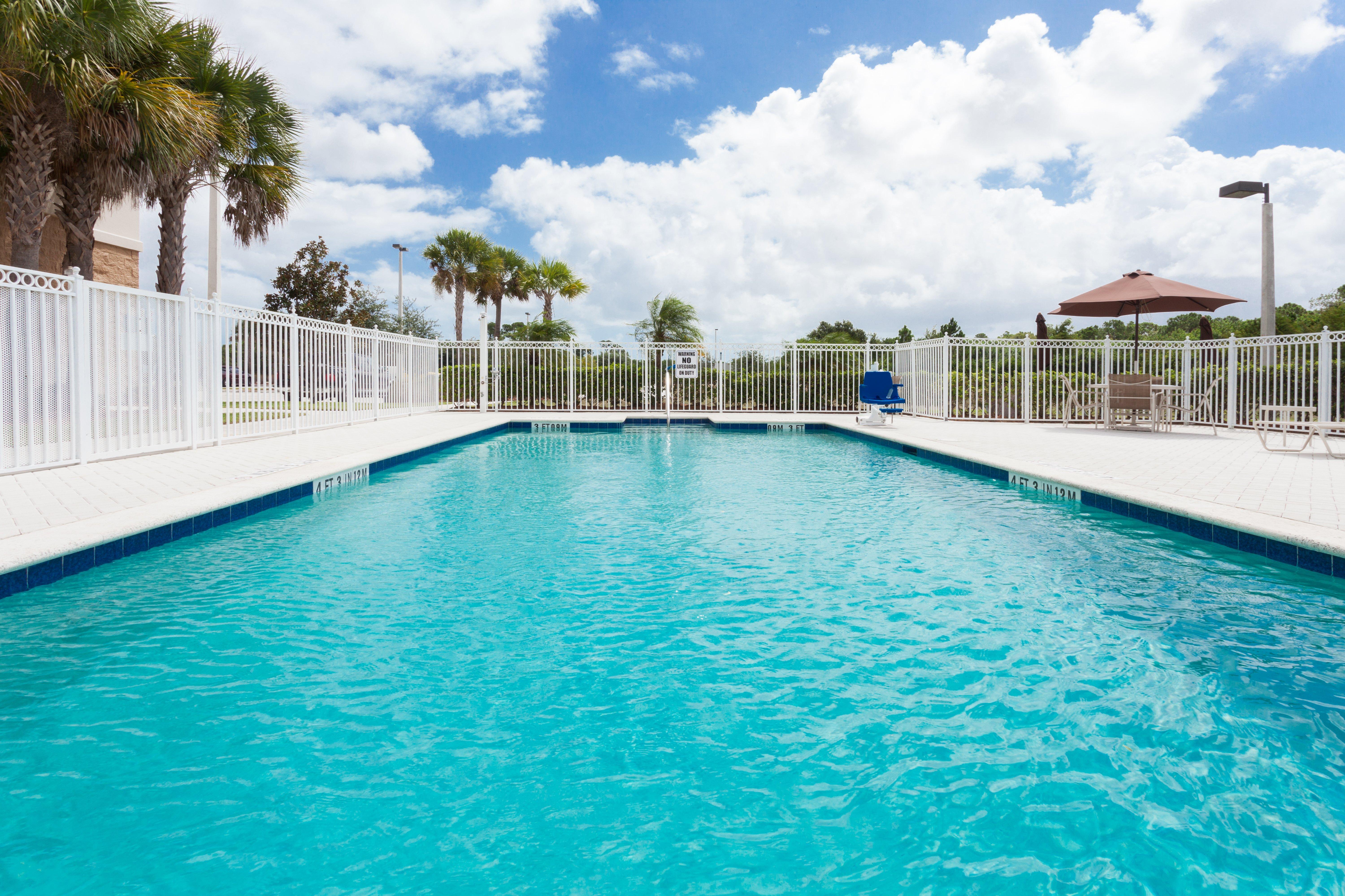 Holiday Inn Express Hotel & Suites Fort Pierce West By Ihg Eksteriør bilde